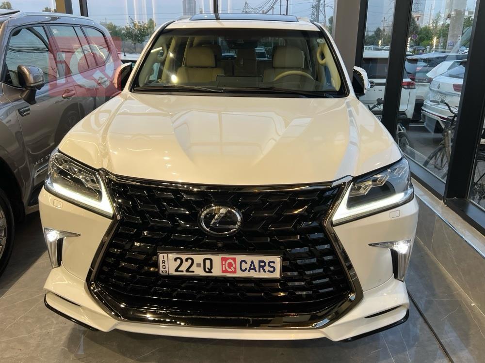 Lexus LX